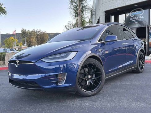 Used 2020 Tesla Model X Long Range AWD/4WD image 14