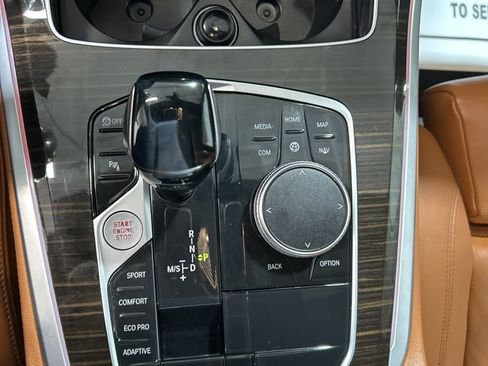 Used 2021 BMW X5 xDrive40i w/ M Sport Package image 29