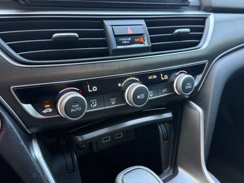 Used 2021 Honda Accord LX image 26