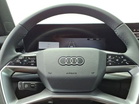 New 2026 Audi Q3 quattro 2.0T AWD/4WD image 24