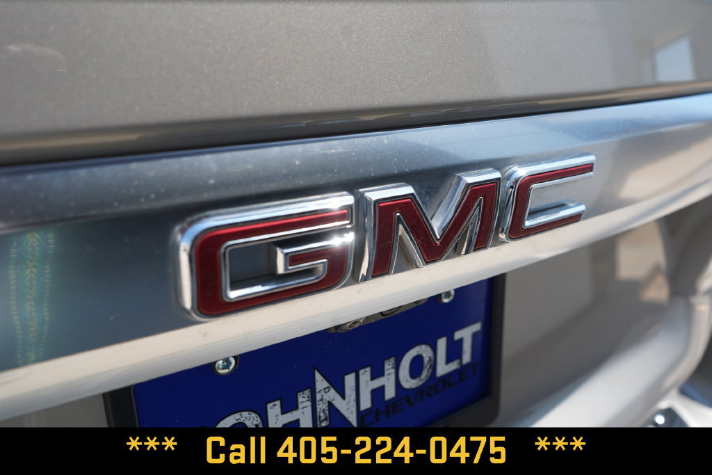 Used 2021 GMC Yukon Denali w/ Denali Premium Package AWD/4WD image 5