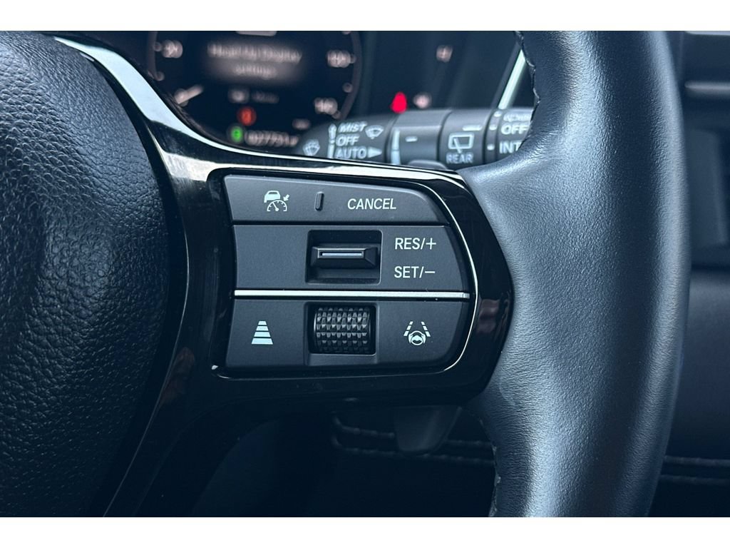 Used 2024 Honda Pilot Elite image 40