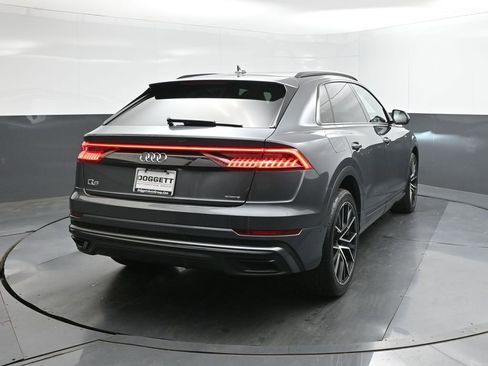 Used 2019 Audi Q8 Premium Plus w/ Premium Plus AWD/4WD image 8