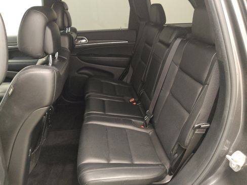 Used 2019 Jeep Grand Cherokee Limited w/ Luxury Group II RWD image 18