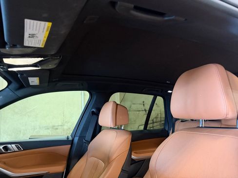 Used 2019 BMW X5 xDrive40i w/ Convenience Package image 25