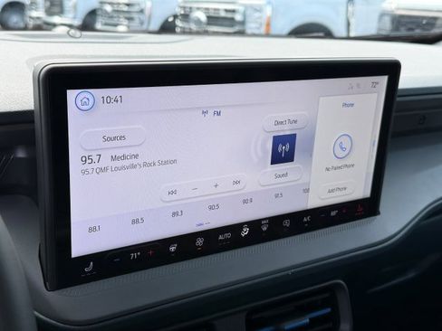 New 2026 Ford Maverick Lobo AWD/4WD image 22