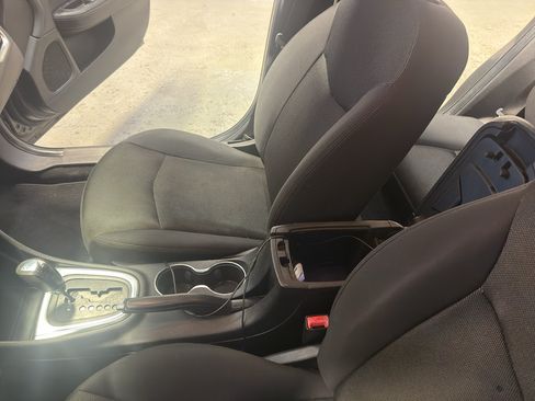 Used 2014 Dodge Avenger SE w/ Blacktop Package FWD image 20