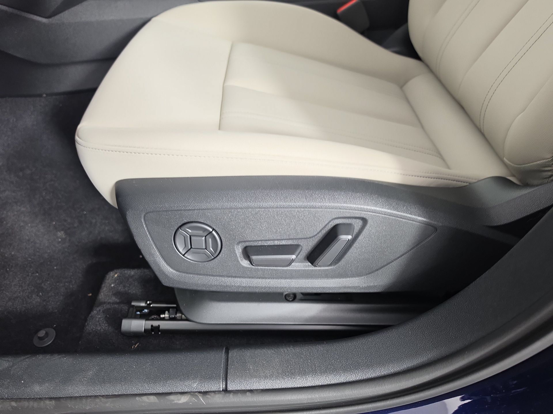 New 2026 Audi A3 2.0T Premium Plus AWD/4WD image 14