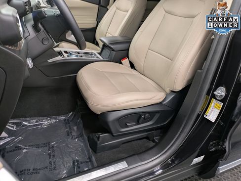 Used 2022 Ford Explorer Limited w/ Limited Technology Package AWD/4WD image 10