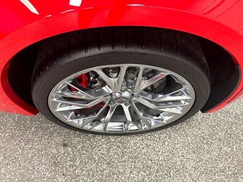 Used 2016 Chevrolet Corvette Z06 w/ 3LZ Preferred Equipment Group image 28