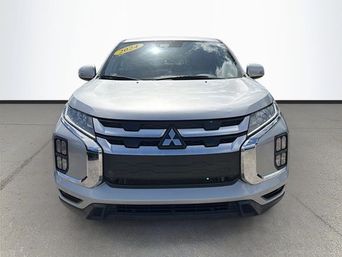 Used 2024 Mitsubishi Outlander Sport SE image 9