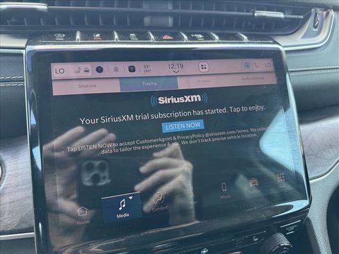 Used 2022 Jeep Grand Cherokee L Limited image 20