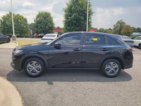 Used 2026 Honda HR-V LX image 6