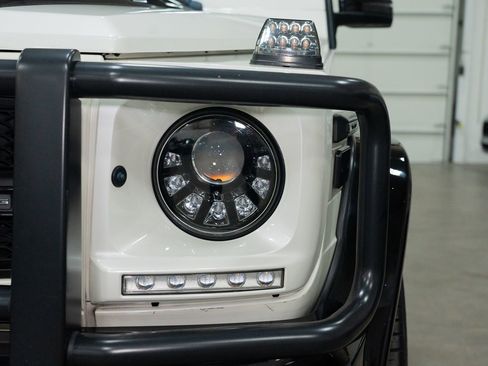 Used 2016 Mercedes-Benz G 65 AMG 4MATIC image 13