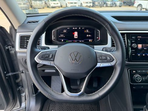 Used 2022 Volkswagen Atlas SE image 9