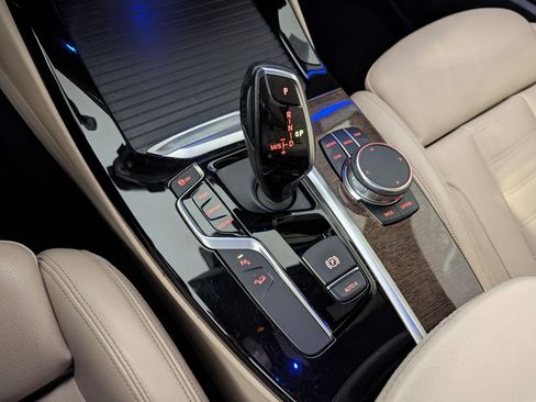 Used 2019 BMW X3 M40i w/ Premium Package image 12
