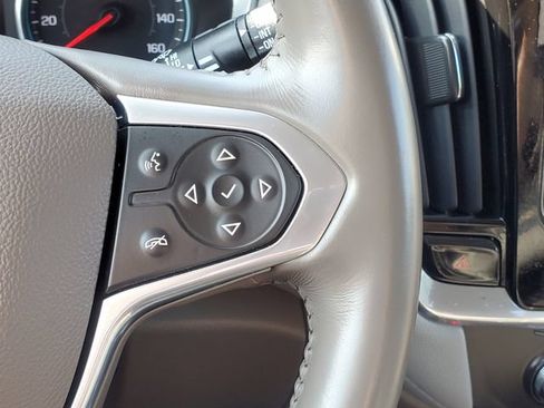 Used 2020 Chevrolet Traverse LT AWD/4WD image 15