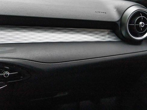 Used 2024 Alfa Romeo Tonale Ti image 16