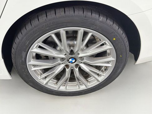 Used 2023 BMW 330i Sedan RWD image 11