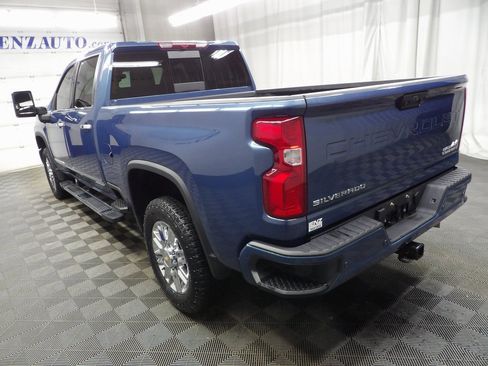Used 2024 Chevrolet Silverado 2500 High Country image 5