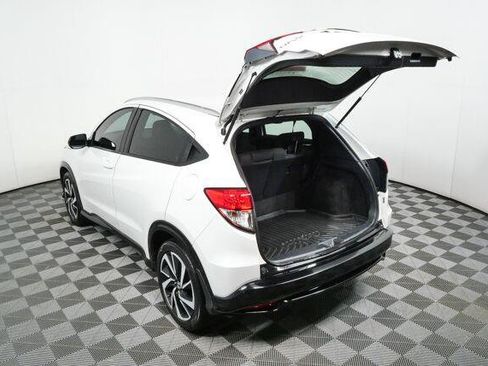 Used 2020 Honda HR-V Sport image 3