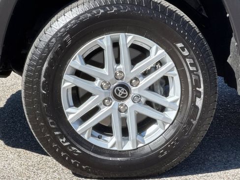 Certified 2025 Toyota Tundra SR5 AWD/4WD image 25