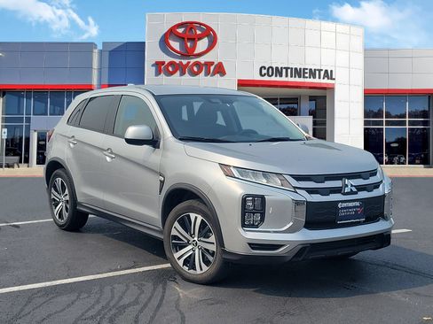 Used 2025 Mitsubishi Outlander Sport ES AWD/4WD image 2