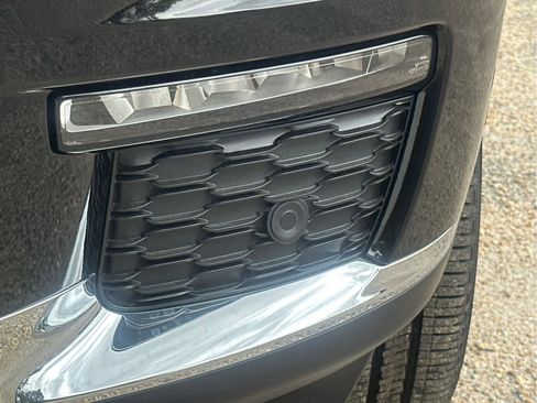 New 2025 Jeep Grand Cherokee L Limited w/ Luxury Tech Group II image 10