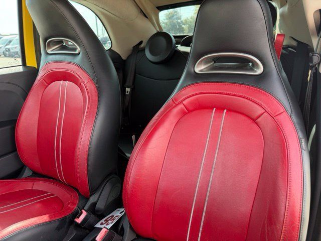 Used 2013 FIAT 500 Lounge w/ Luxury Leather Pkg FWD image 10