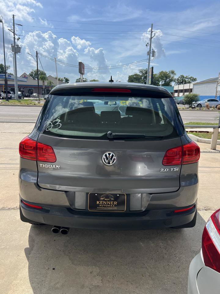 Used 2014 Volkswagen Tiguan S FWD image 4