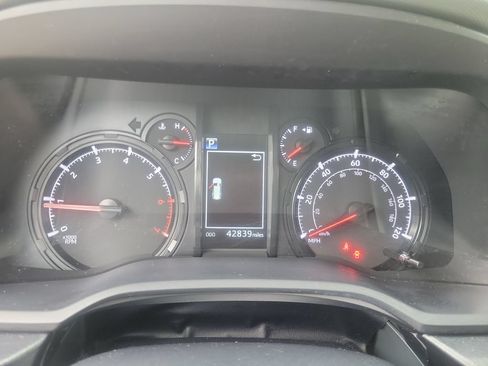 Used 2023 Toyota 4Runner SR5 RWD image 29