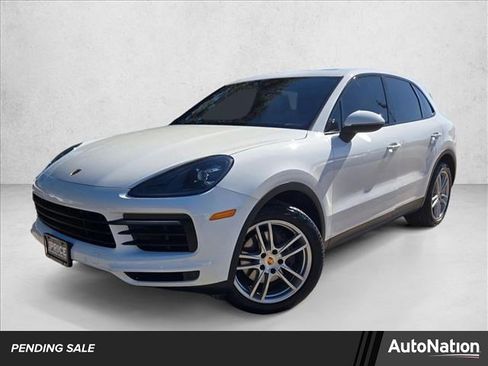 Used 2020 Porsche Cayenne image 1