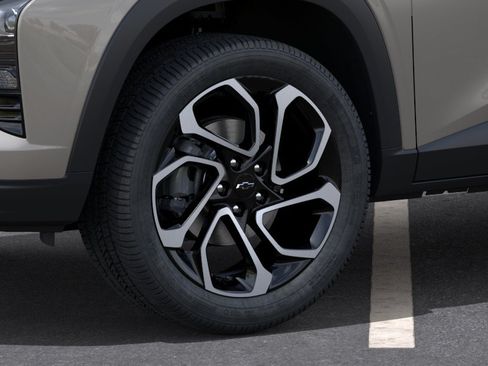 New 2026 Chevrolet Trax RS w/ Sunroof Package FWD image 9