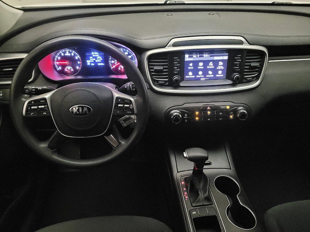 Used 2020 Kia Sorento FWD V6 image 22
