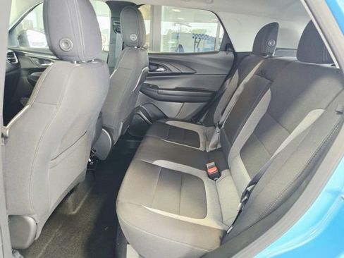 New 2026 Chevrolet TrailBlazer LT w/ Convenience Package FWD image 9