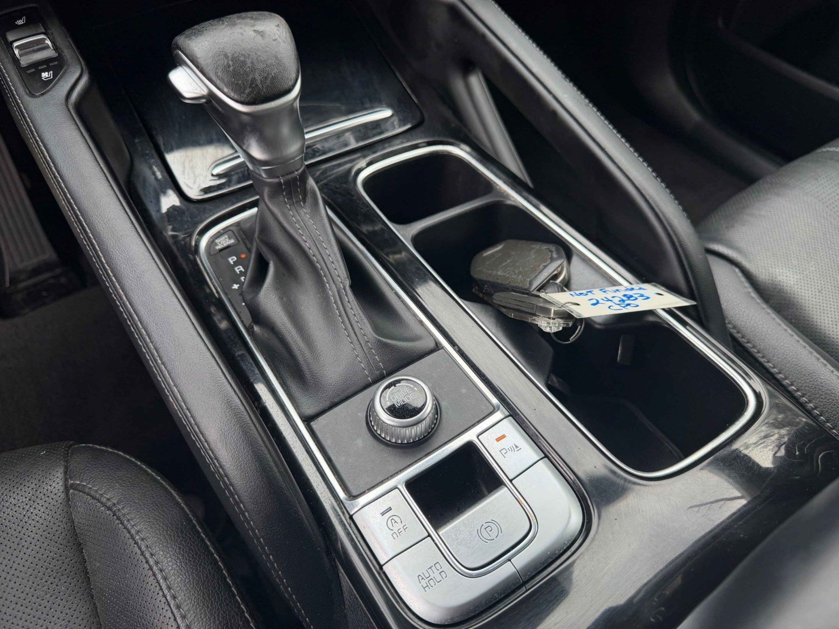 Used 2024 Kia Telluride EX FWD image 39