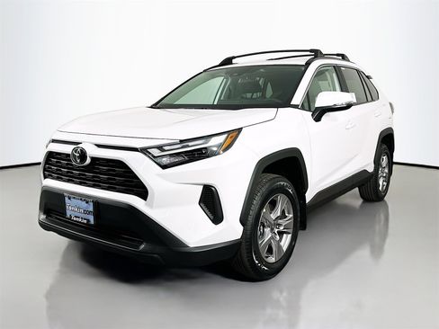 New 2025 Toyota RAV4 XLE image 3
