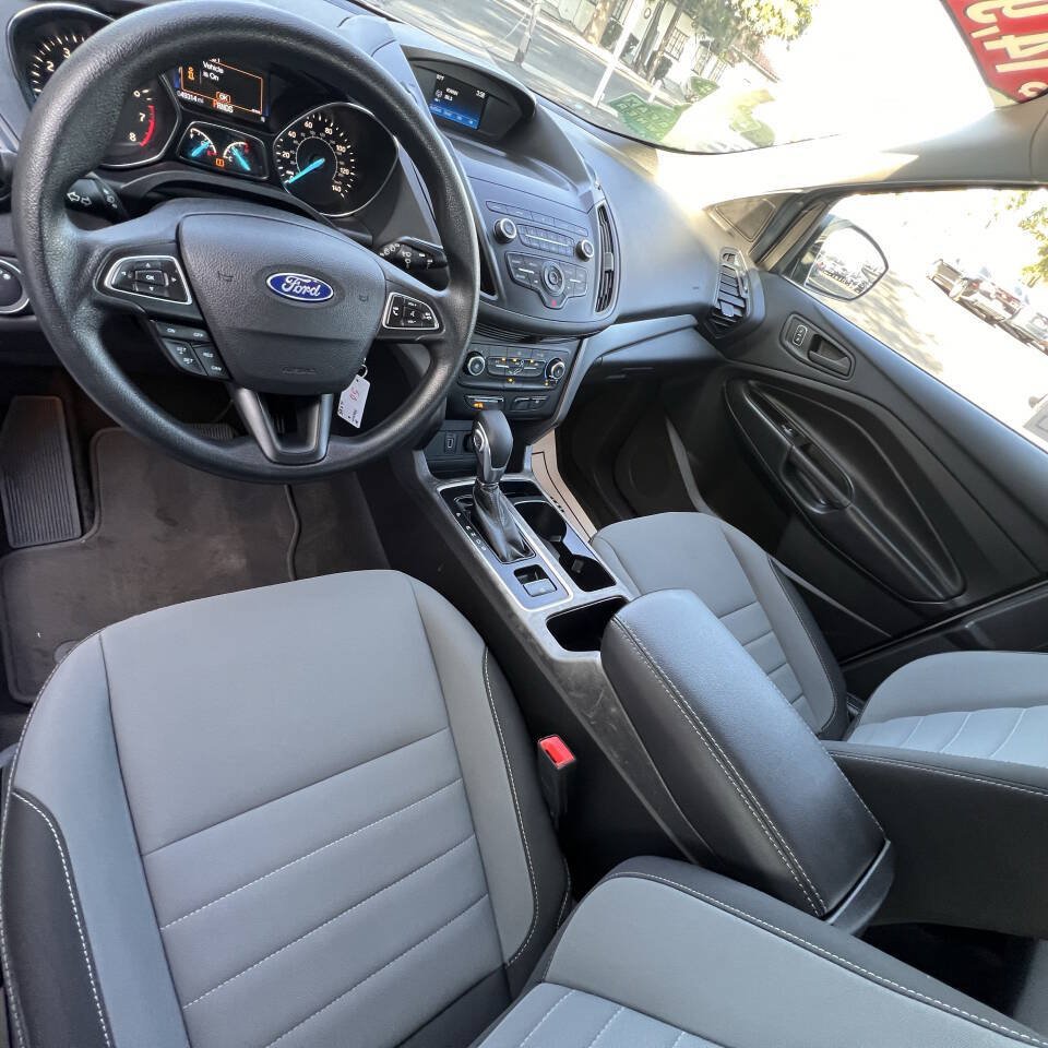 Used 2019 Ford Escape S FWD image 12