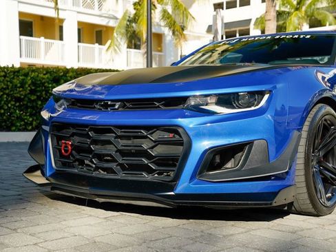 Used 2019 Chevrolet Camaro ZL1 image 42