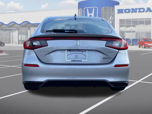 Used 2025 Honda Civic Sport image 7
