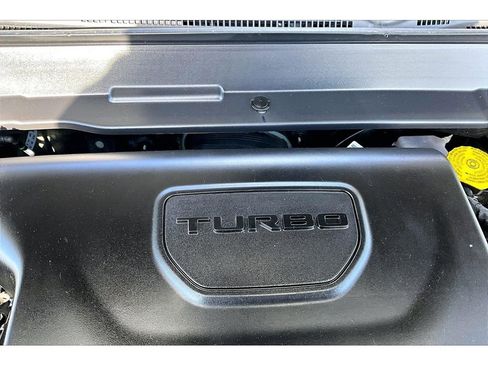 Used 2025 Jeep Compass Limited w/ High Altitude Package image 34