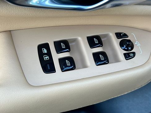 Certified 2023 Volvo XC90 T8 Ultimate w/ Lounge Package image 16