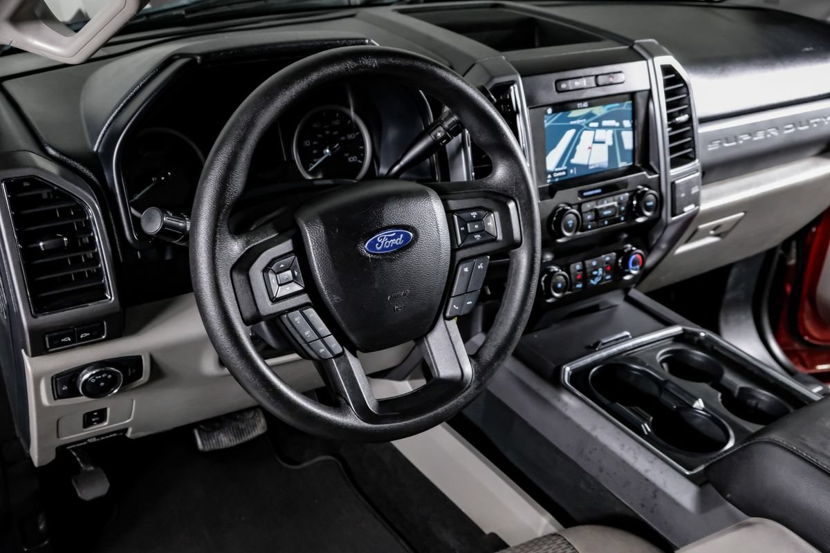 Used 2019 Ford F250 XLT w/ XLT Premium Package AWD/4WD image 15