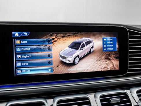 Used 2024 Mercedes-Benz Maybach GLS 600 4MATIC image 63
