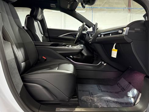 New 2026 Cadillac Lyriq Premium Sport image 52