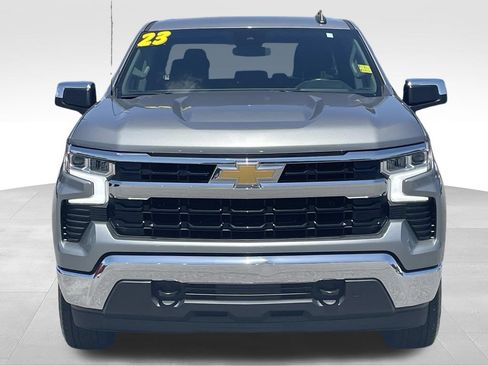 Used 2023 Chevrolet Silverado 1500 LT AWD/4WD image 9