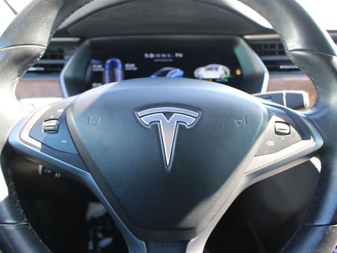 Used 2020 Tesla Model S Long Range Plus AWD/4WD image 16