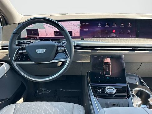 Used 2025 Cadillac Escalade IQ Sport 1 w/ LPO, ONYX Package AWD/4WD image 2