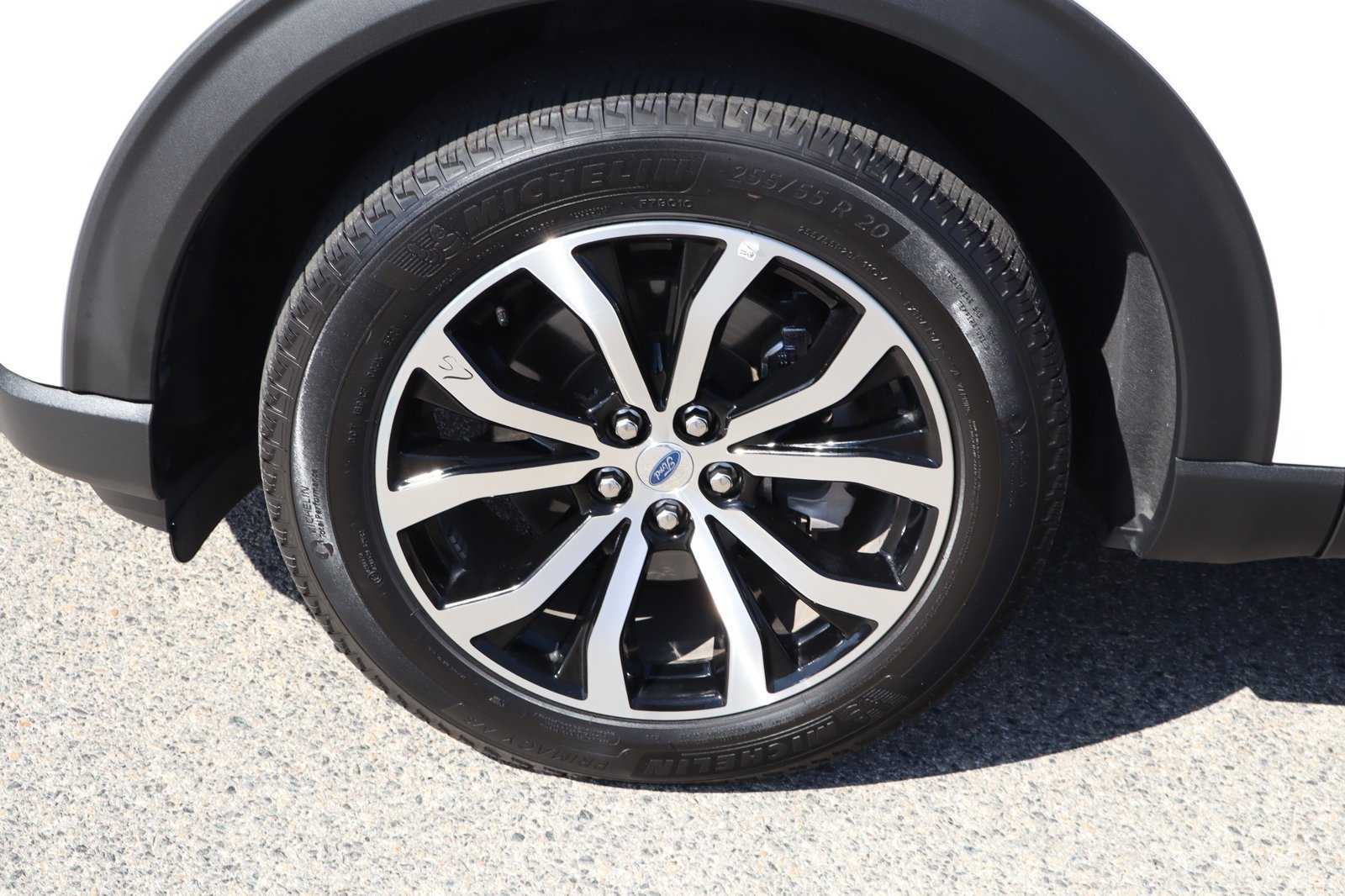 Used 2025 Ford Explorer ST-Line AWD/4WD image 14