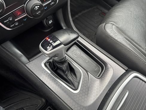 Used 2018 Dodge Charger GT image 23